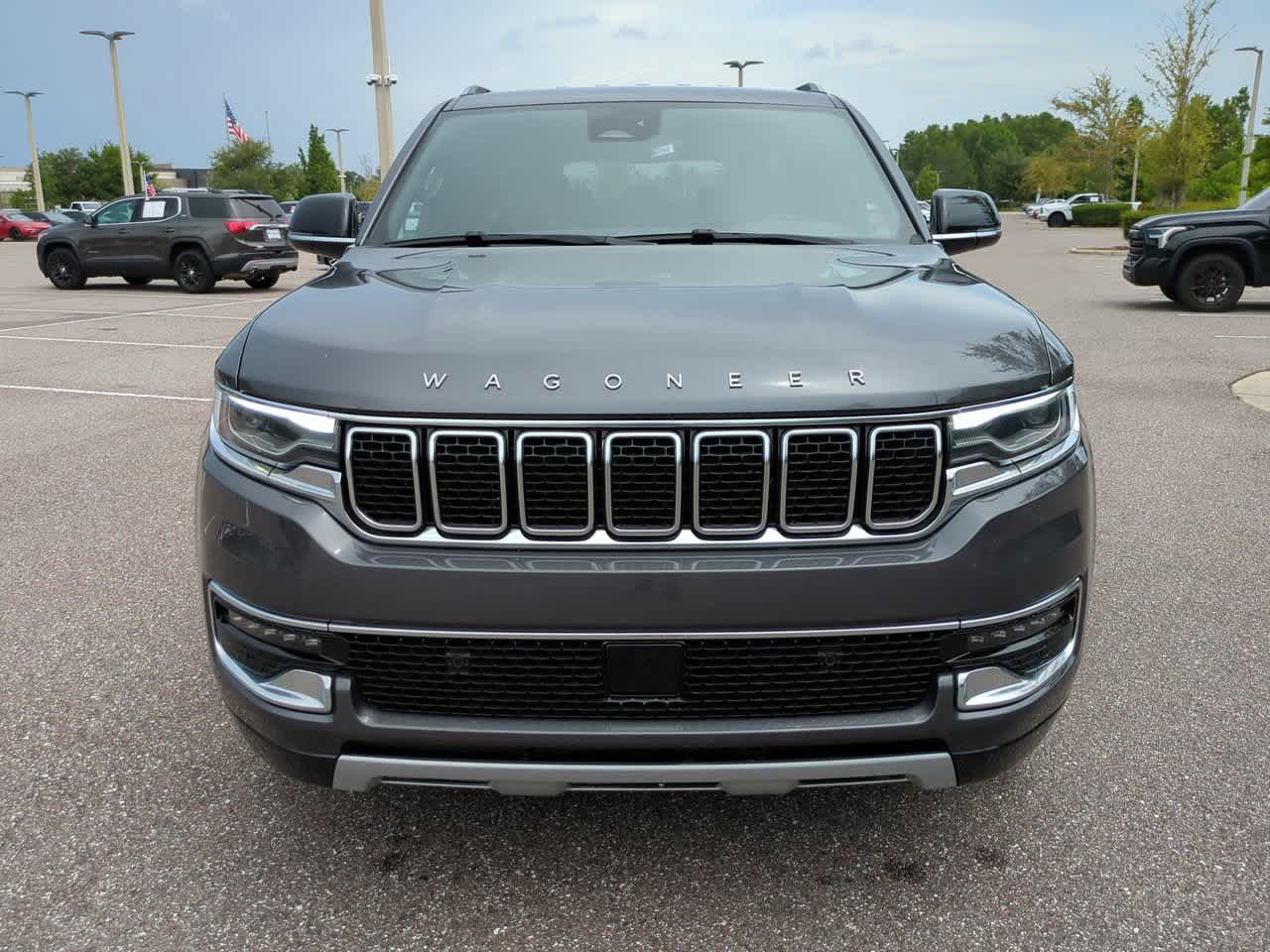 Thumbnail: 2023 Jeep Wagoneer - 9