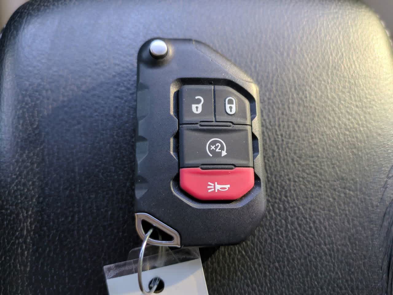 Thumbnail: 2018 Jeep Wrangler - 28