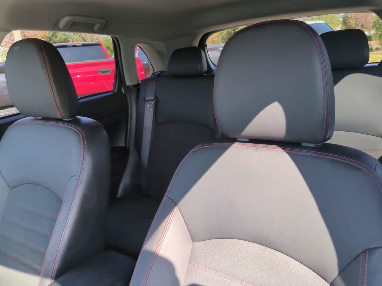 Thumbnail: 2025 Mitsubishi Outlander Sport - 8