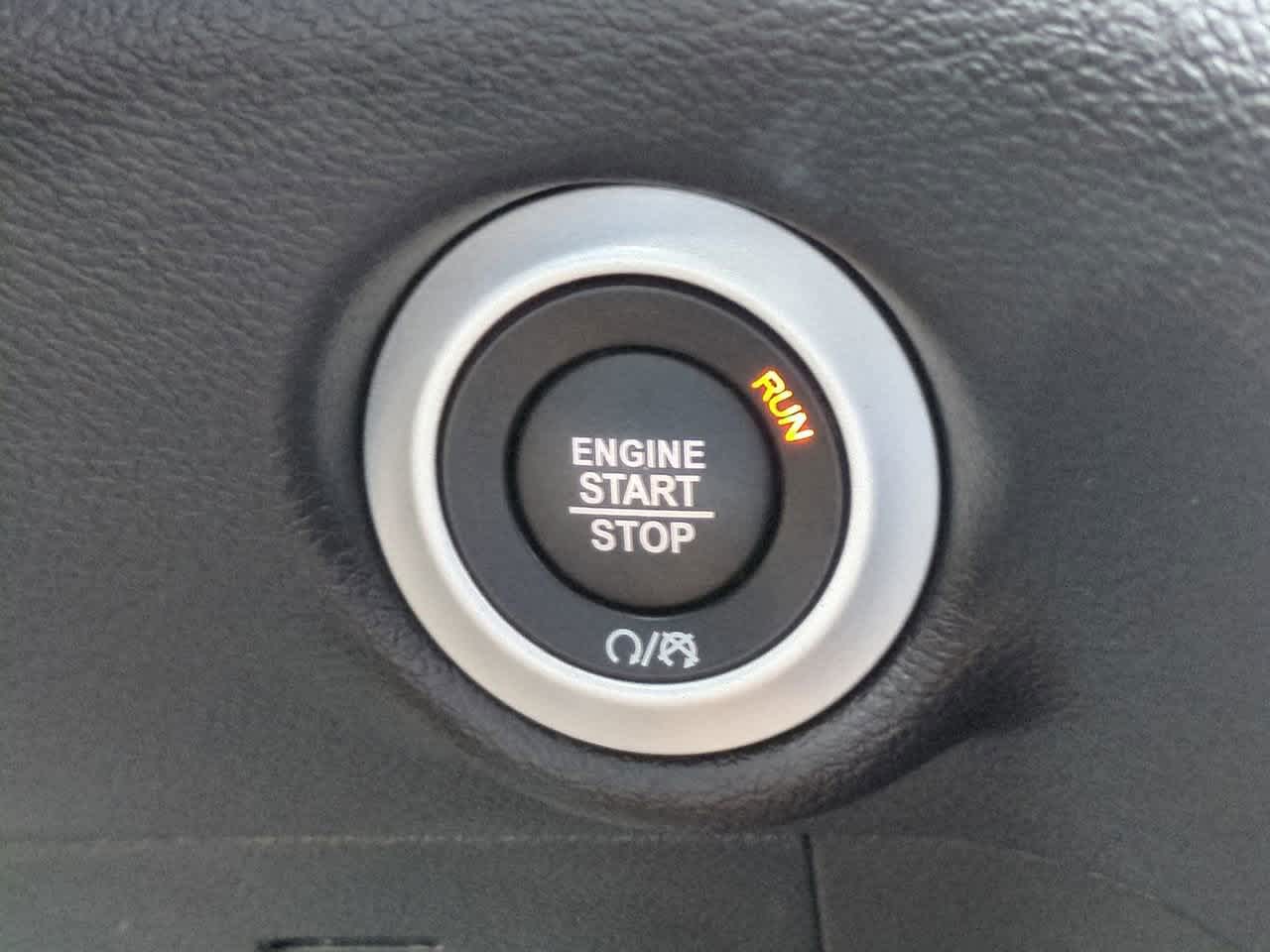 Thumbnail: 2025 Chrysler Pacifica - 27