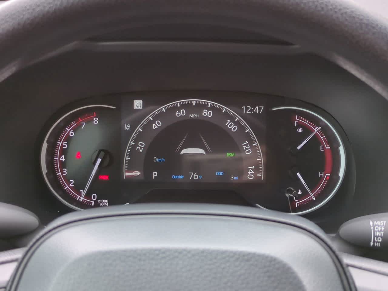 Thumbnail: 2025 Toyota RAV4 - 24