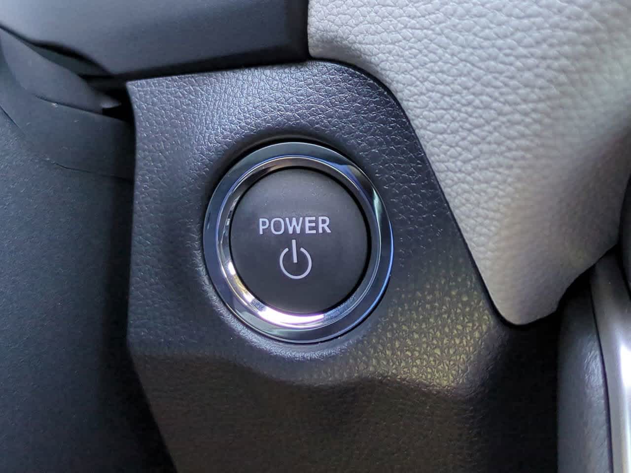 Thumbnail: 2025 Toyota RAV4 - 25