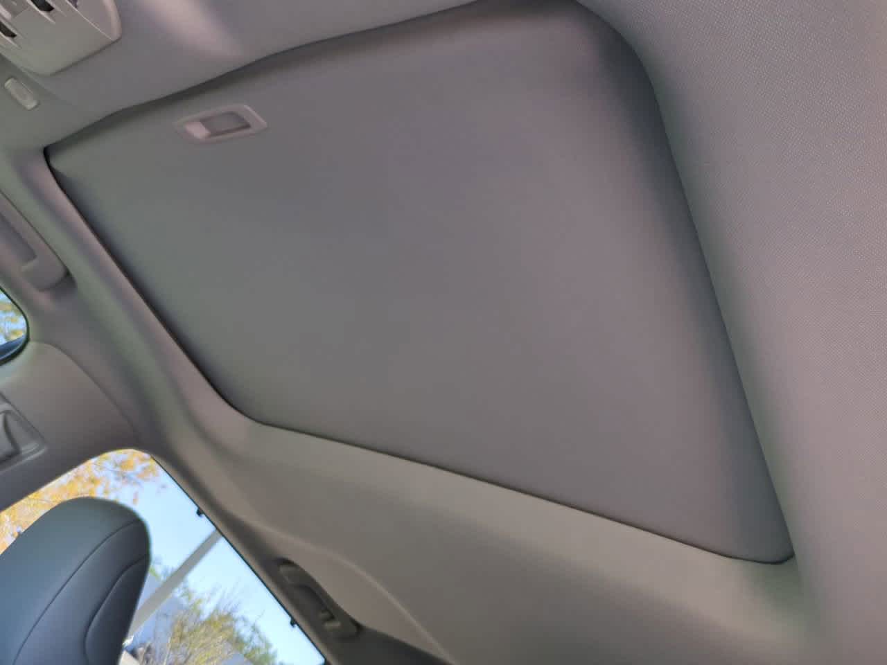 Thumbnail: 2026 Toyota Highlander - 20