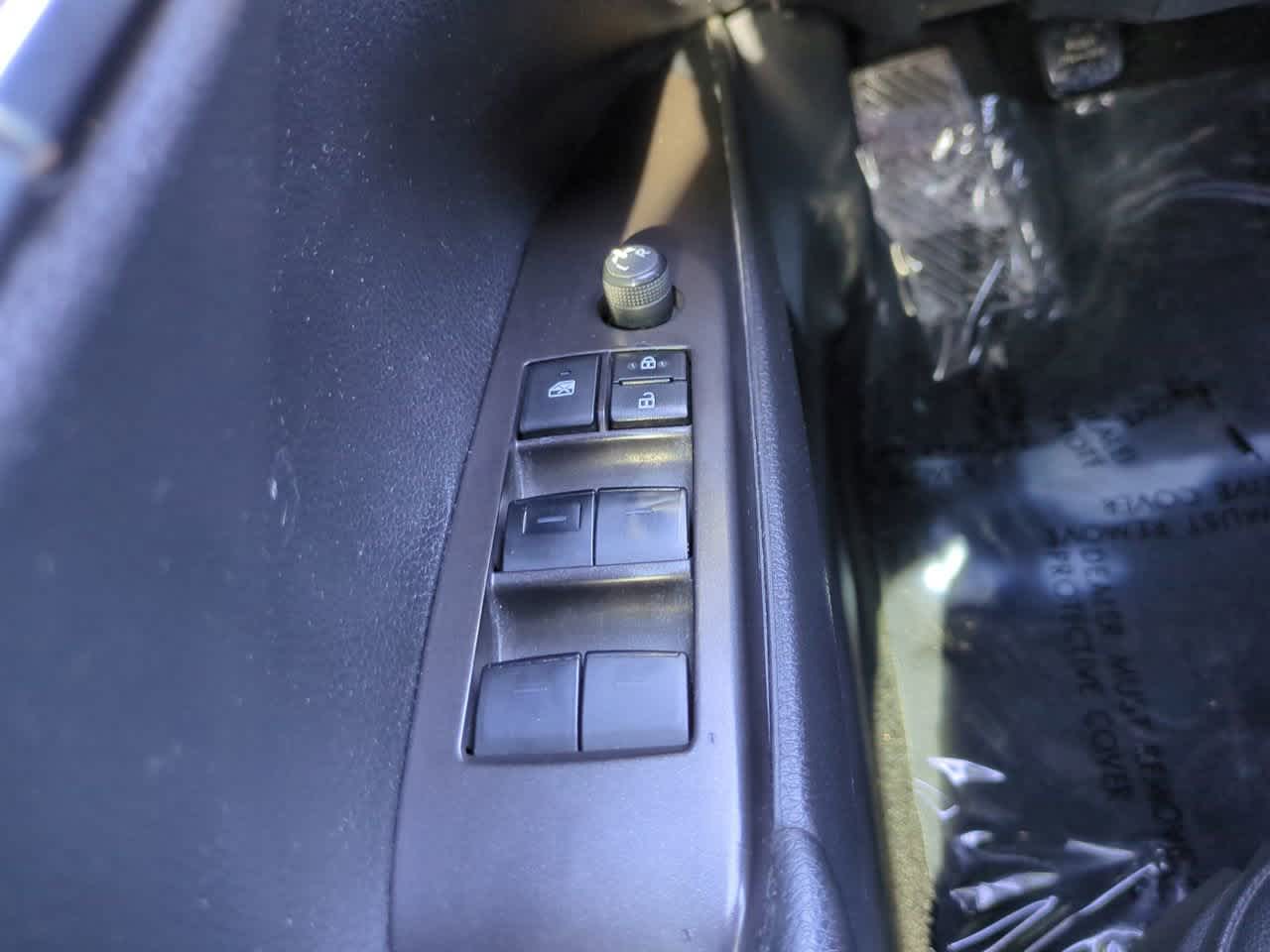 Thumbnail: 2022 Toyota Camry - 20