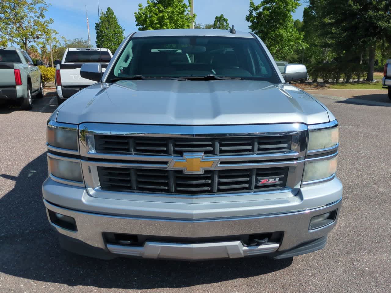 Thumbnail: 2015 Chevrolet Silverado 1500 - 9