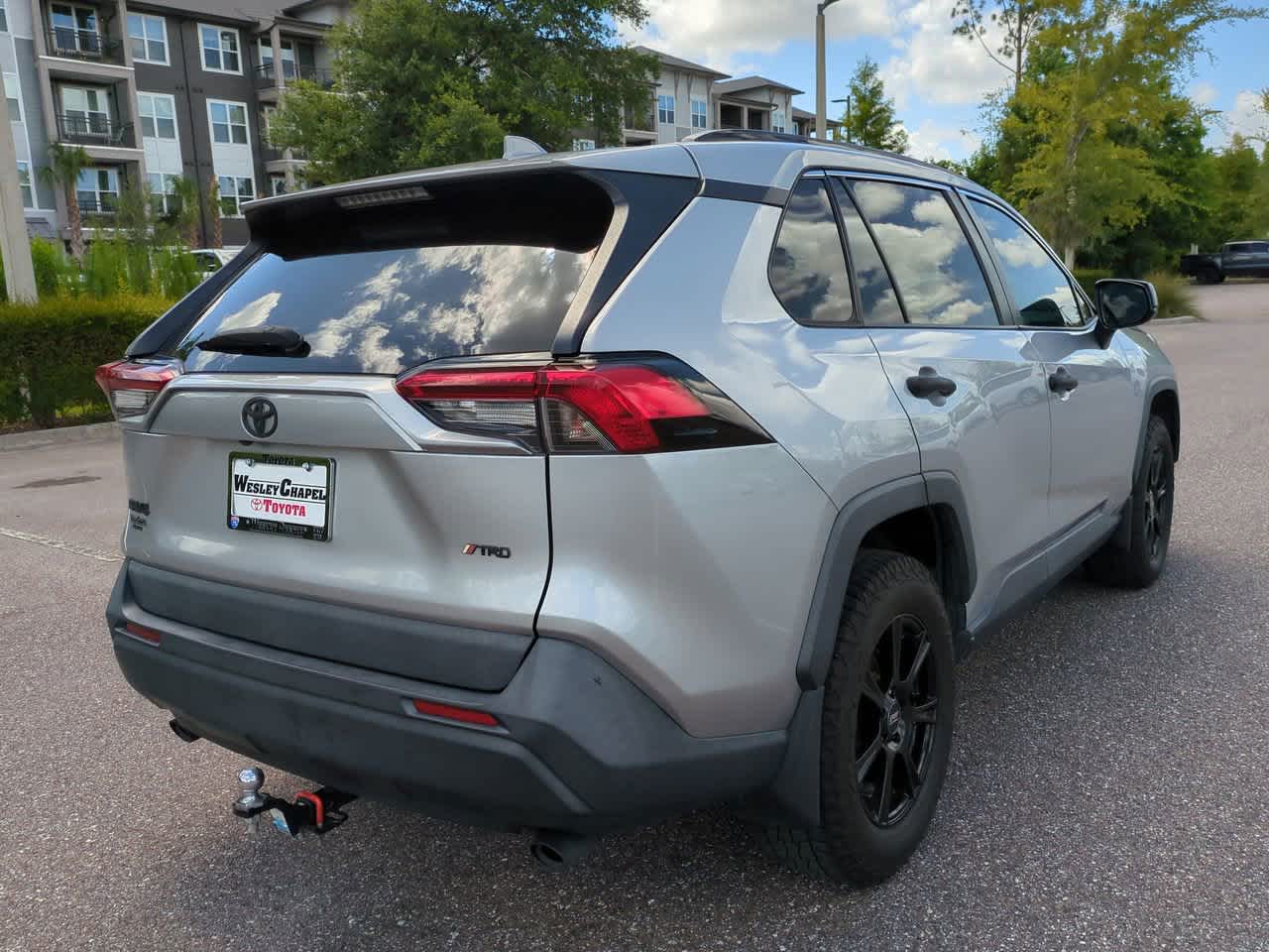 2019 Toyota RAV4 LE 6