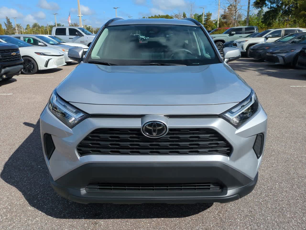 Thumbnail: 2025 Toyota RAV4 - 9