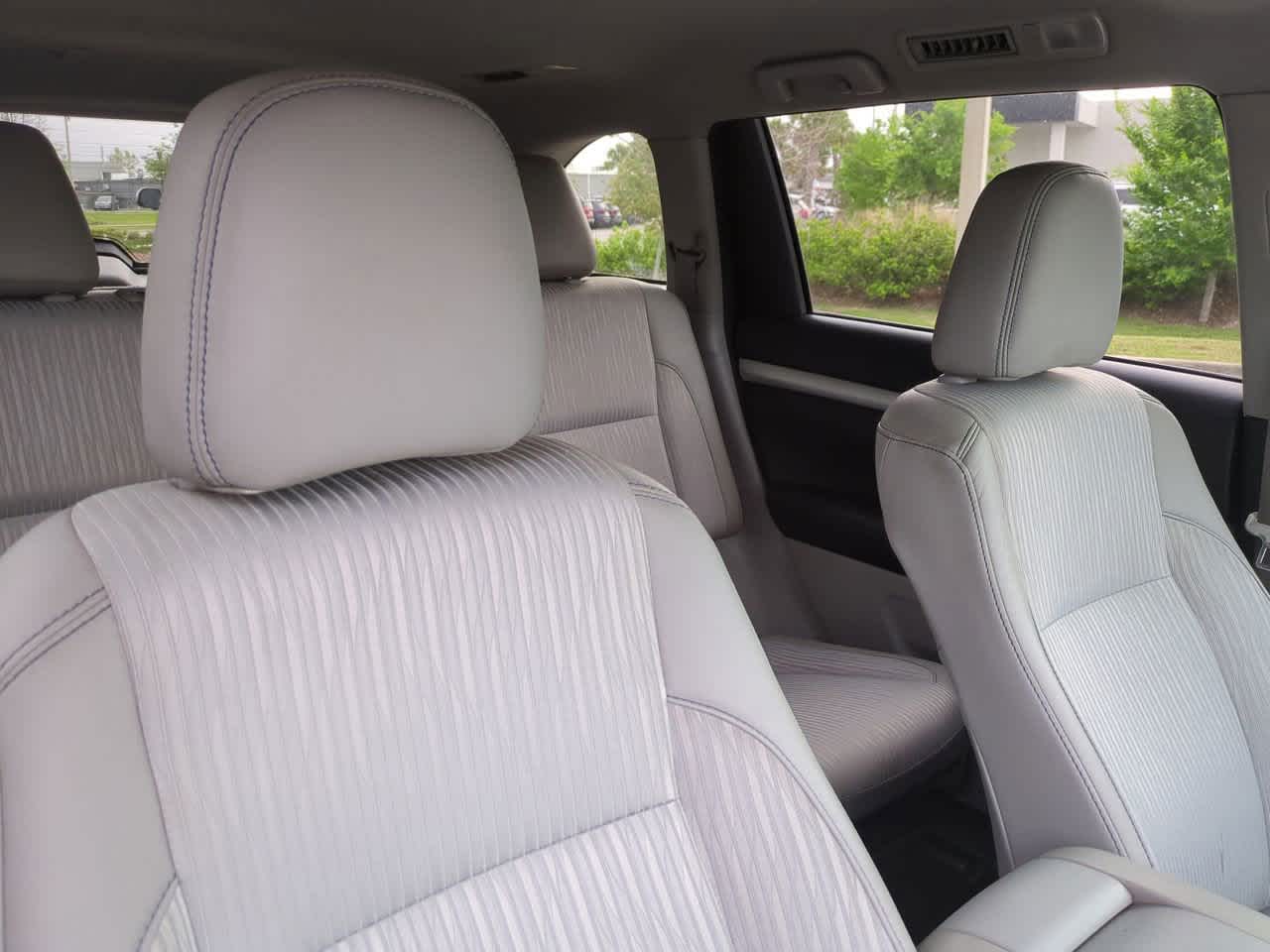 Thumbnail: 2018 Toyota Highlander - 7
