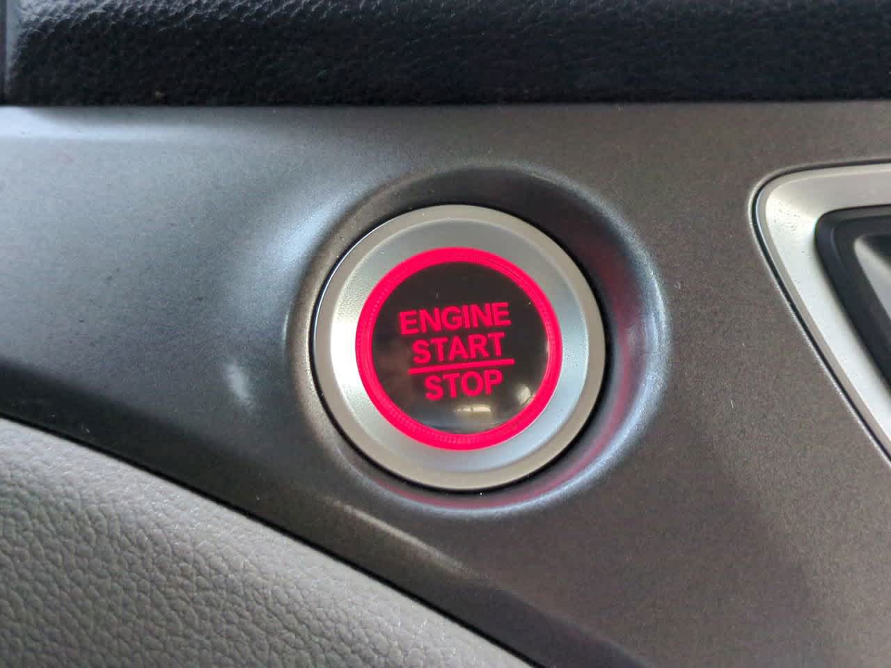 Thumbnail: 2016 Honda Pilot - 26