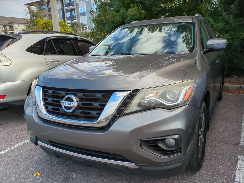 Used 2018 Nissan Pathfinder SV SUV