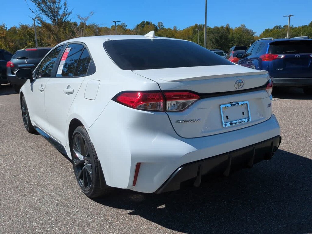 New 2026 Toyota Corolla SE Sedan