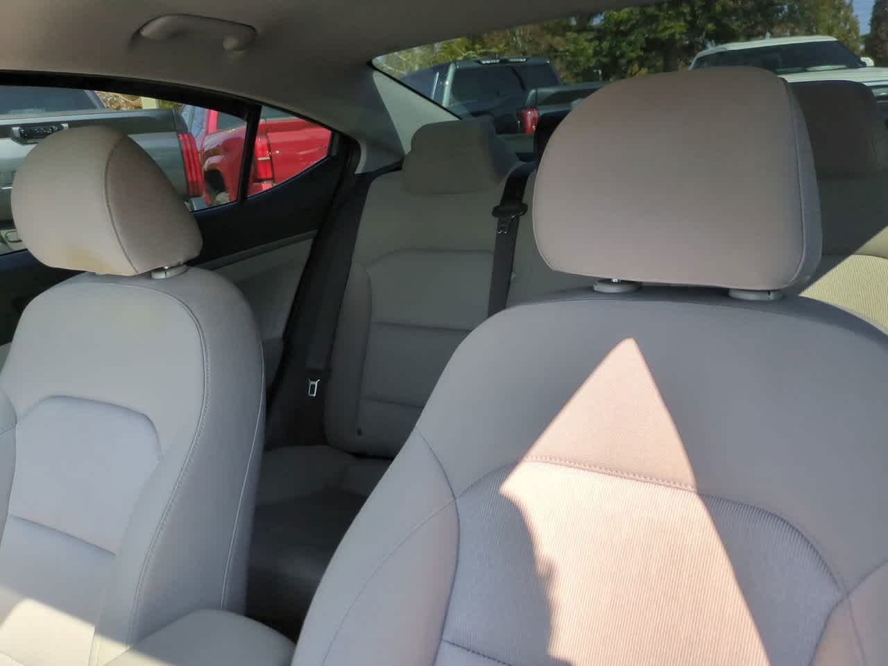 Thumbnail: 2018 Hyundai Elantra - 8