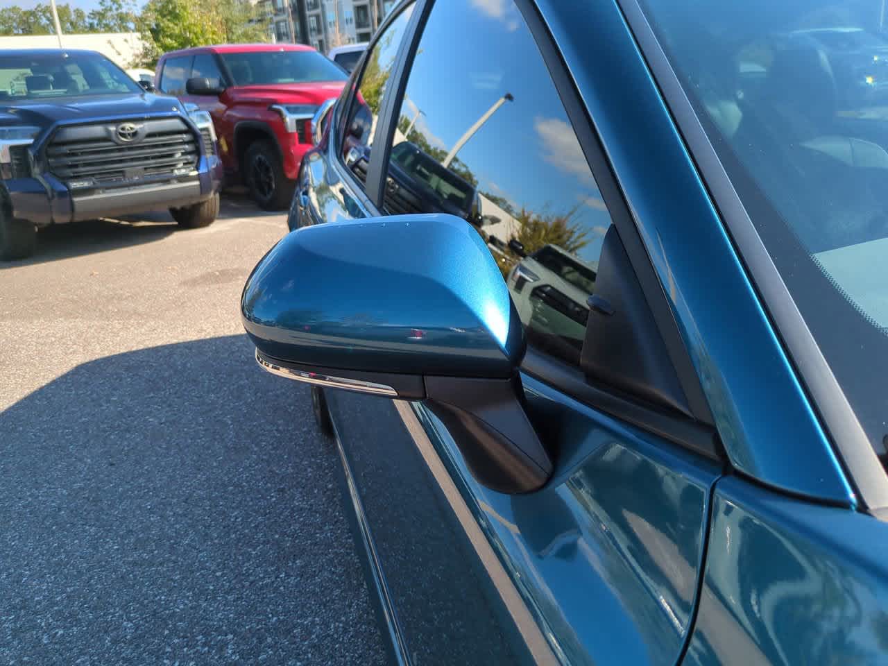 Thumbnail: 2025 Toyota Camry - 12