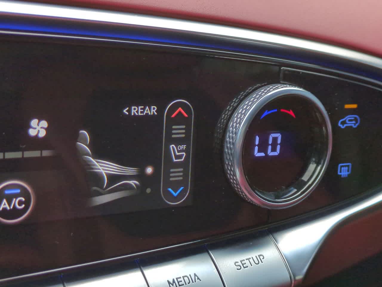 Thumbnail: 2023 Genesis GV70 - 23