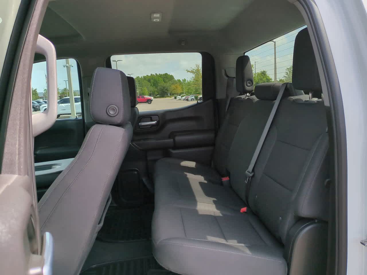 2024 Chevrolet Silverado 1500 Custom 13