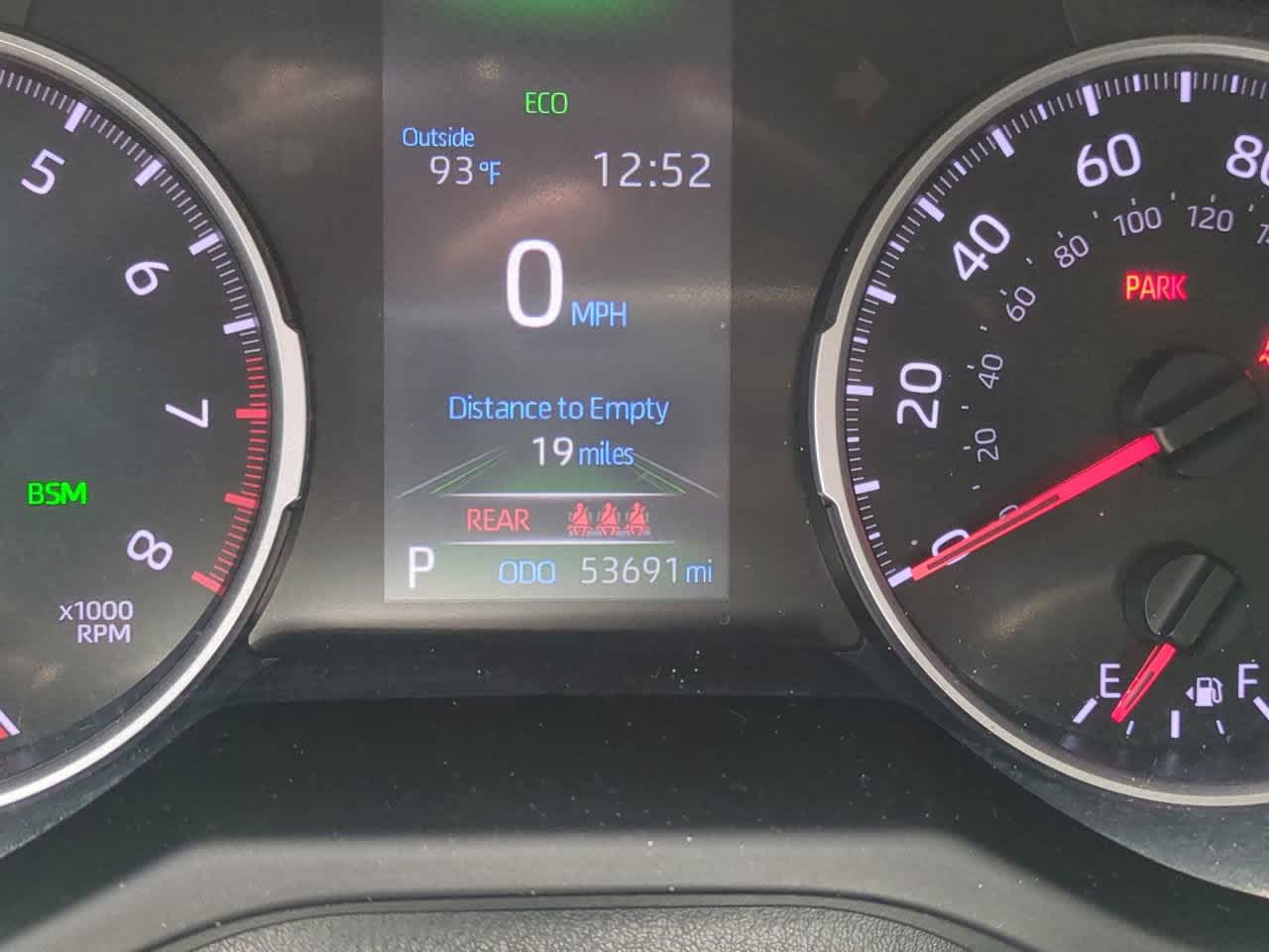 2021 Toyota RAV4 XLE 25