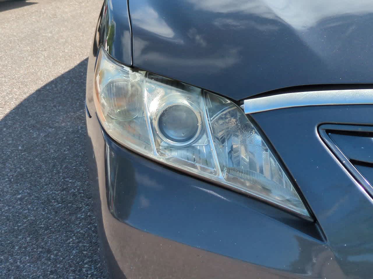 Thumbnail: 2010 Toyota Camry - 10