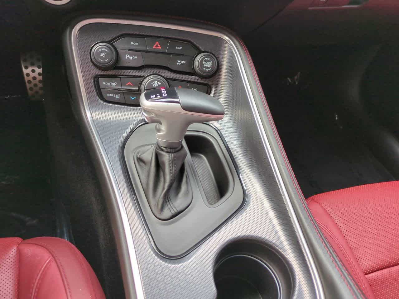 Thumbnail: 2015 Dodge Challenger - 17