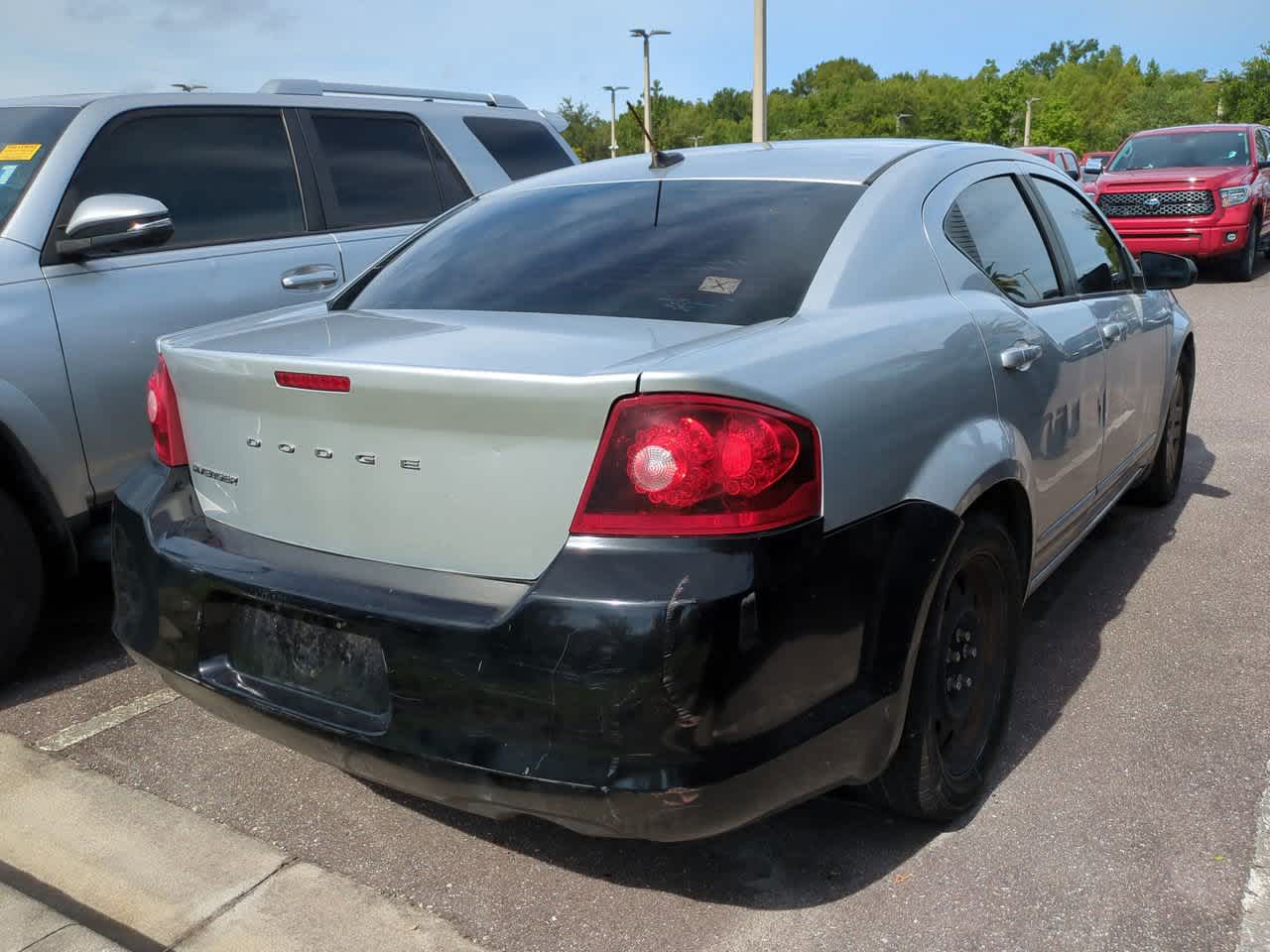 Thumbnail: 2012 Dodge Avenger - 5