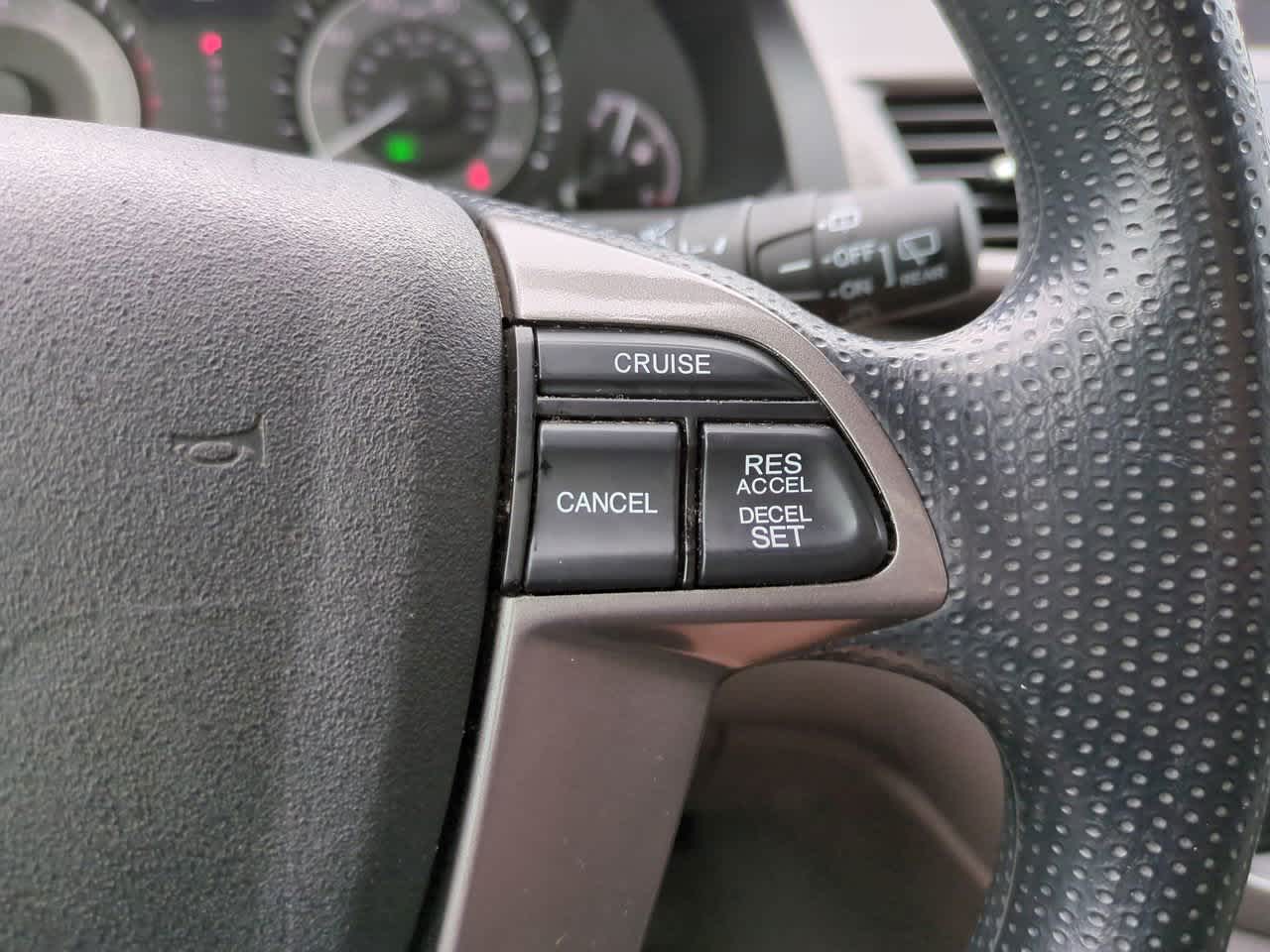 Thumbnail: 2015 Honda Odyssey - 25