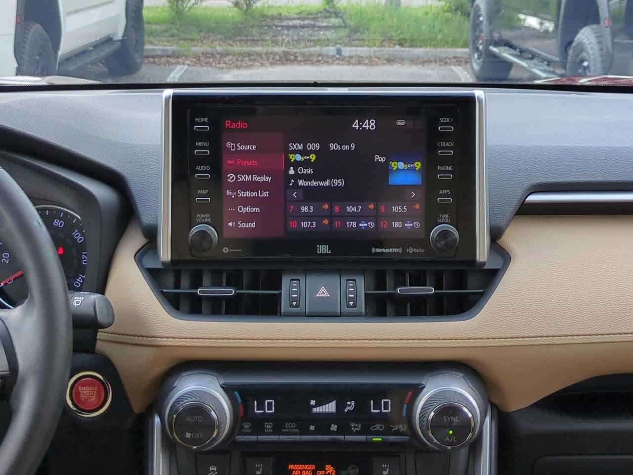 Thumbnail: 2019 Toyota RAV4 - 17