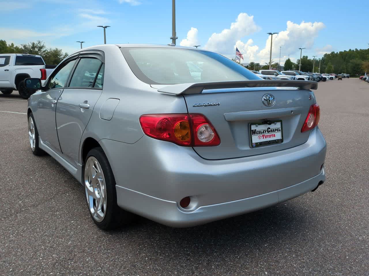 Thumbnail: 2010 Toyota Corolla - 4