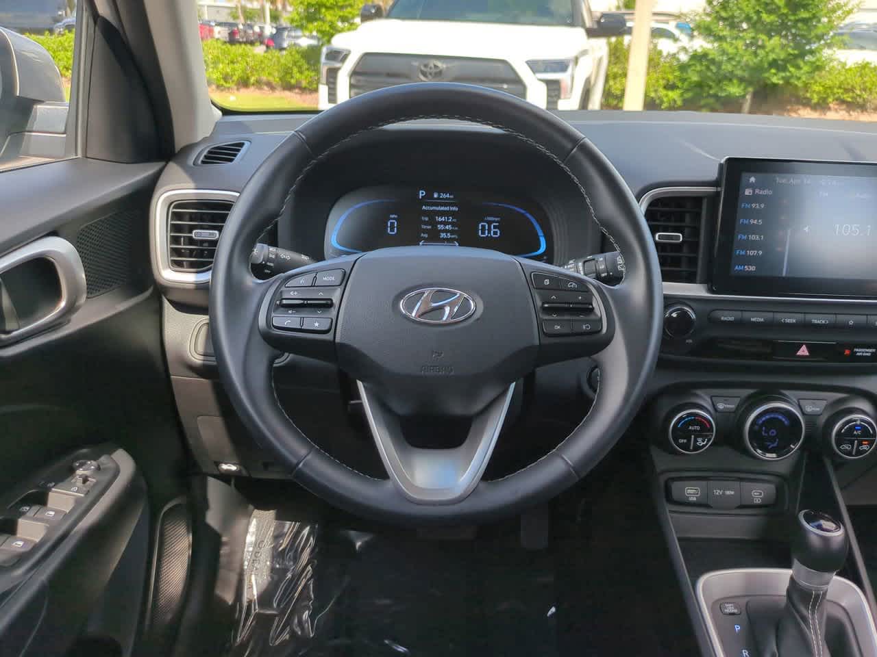 Thumbnail: 2025 Hyundai Venue - 15