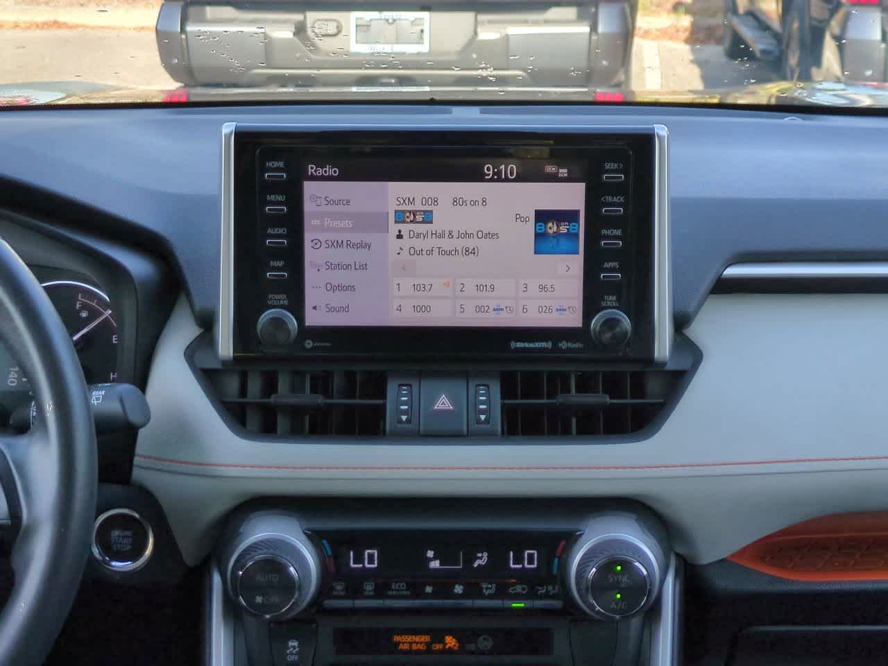 Thumbnail: 2020 Toyota RAV4 - 17