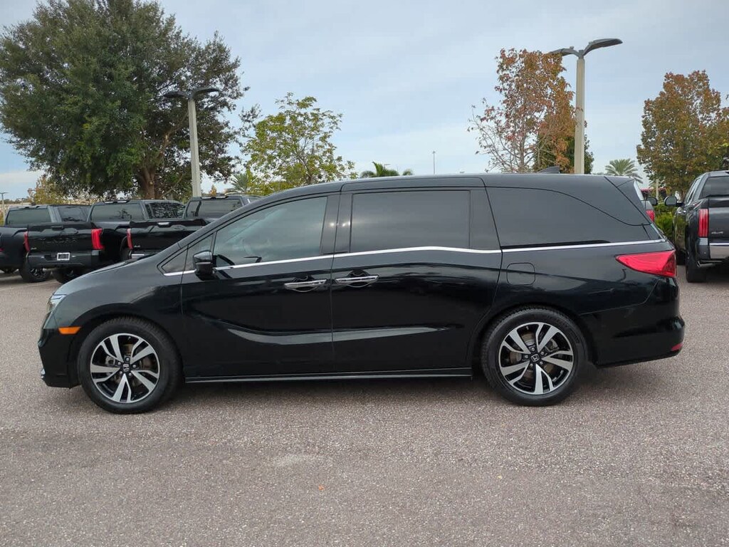 Used 2019 Honda Odyssey Elite Van