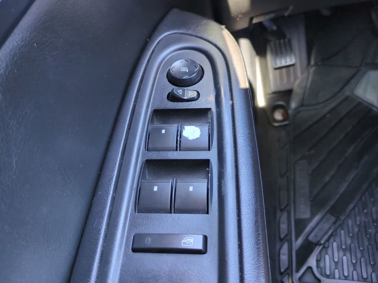 Thumbnail: 2017 Chevrolet Traverse - 22