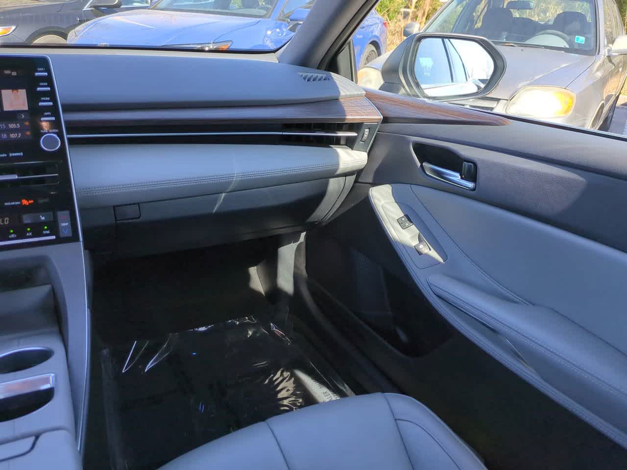 Thumbnail: 2021 Toyota Avalon - 16