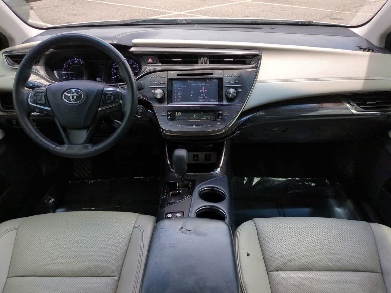 Thumbnail: 2015 Toyota Avalon - 14