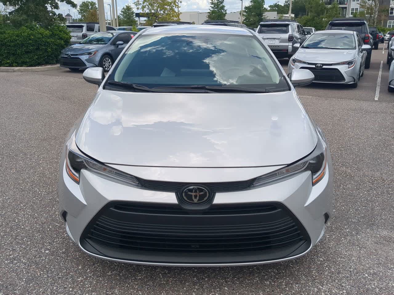 Thumbnail: 2025 Toyota Corolla - 9
