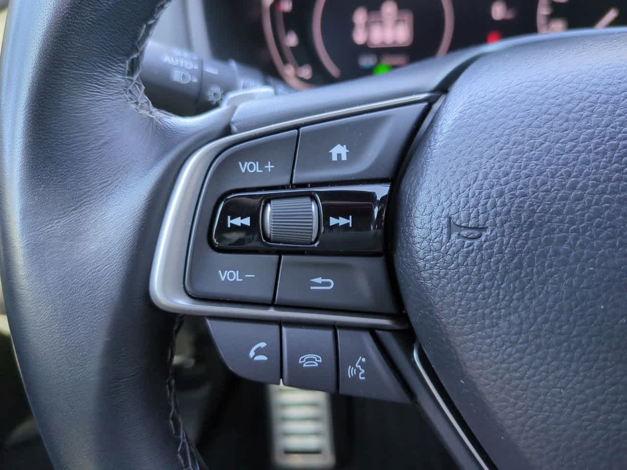 Thumbnail: 2022 Honda Accord - 22