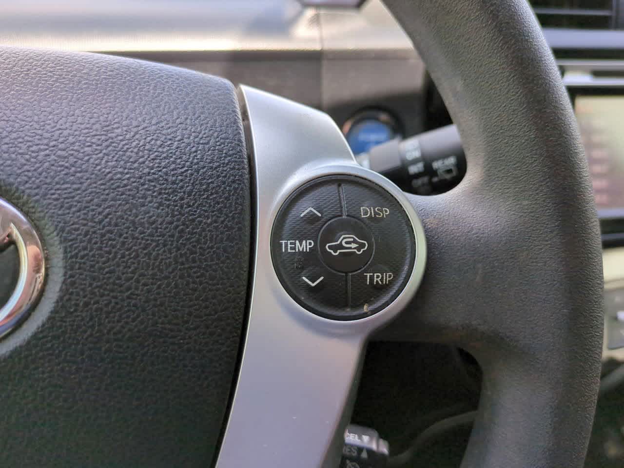 Thumbnail: 2016 Toyota Prius c - 24