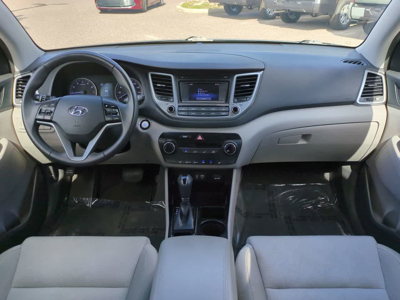 Thumbnail: 2016 Hyundai Tucson - 14