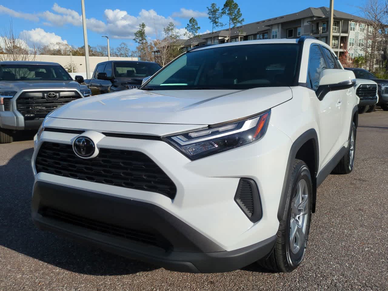 Thumbnail: 2025 Toyota RAV4 - 2