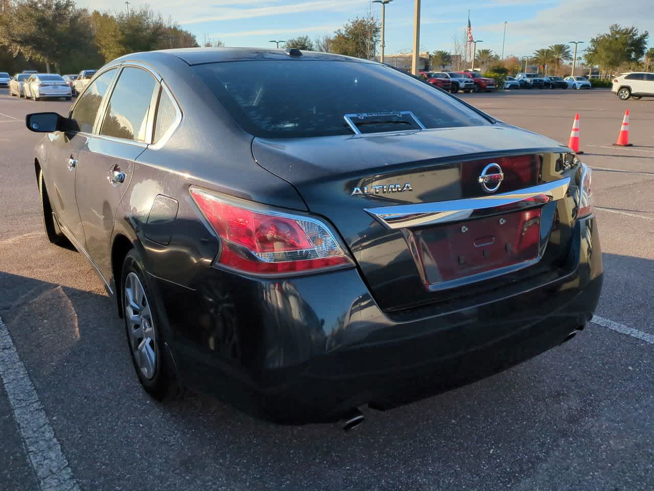 Thumbnail: 2015 Nissan Altima - 3