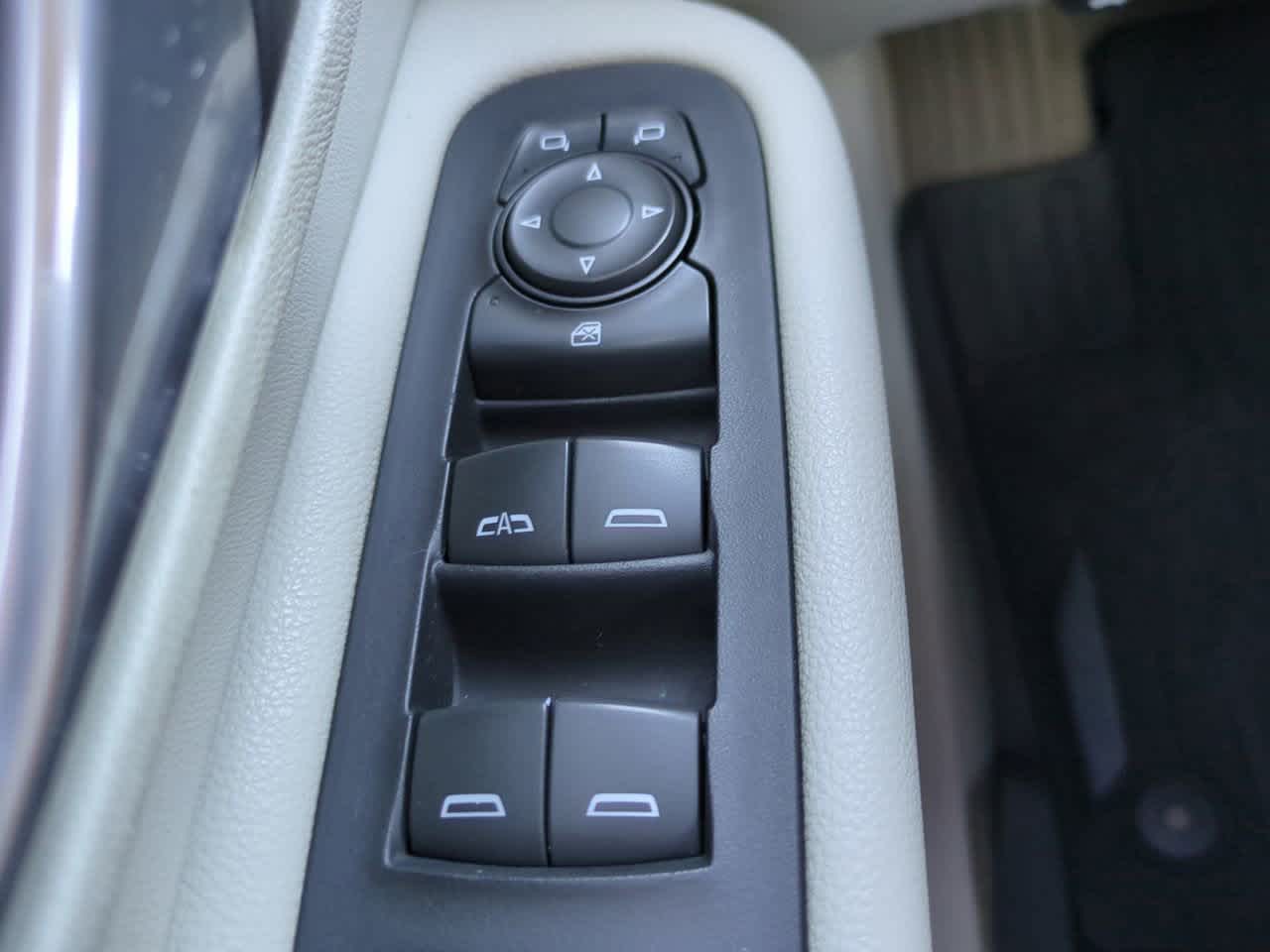 Thumbnail: 2019 GMC Terrain - 24