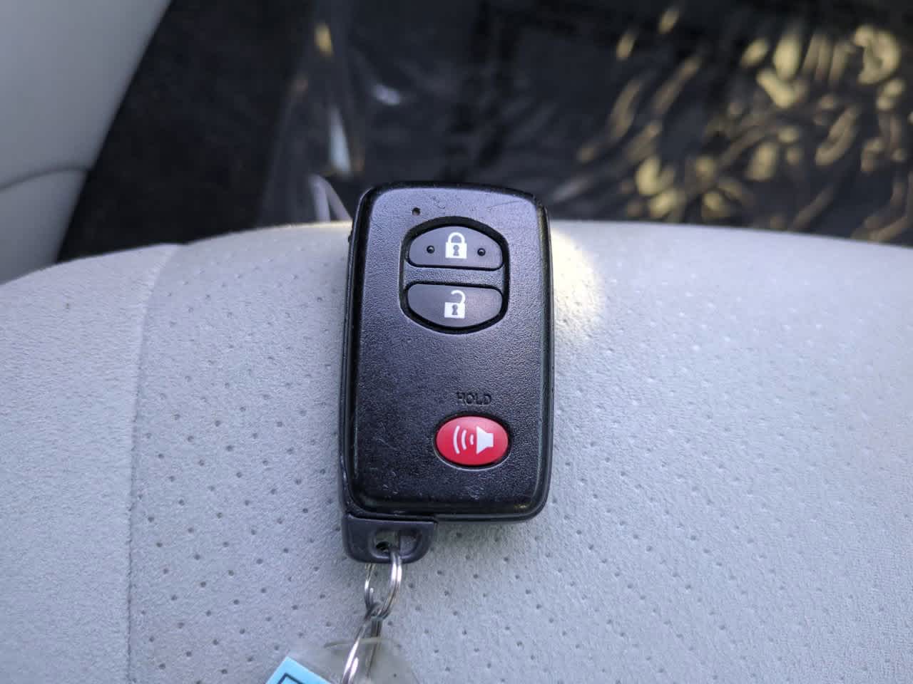 Thumbnail: 2015 Toyota Prius - 25