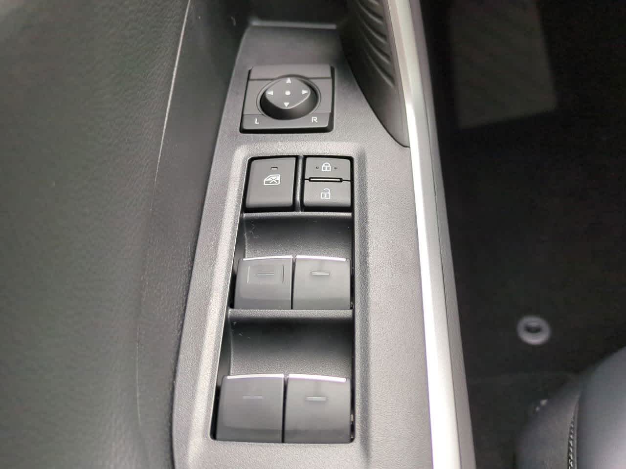 Thumbnail: 2025 Toyota RAV4 - 23