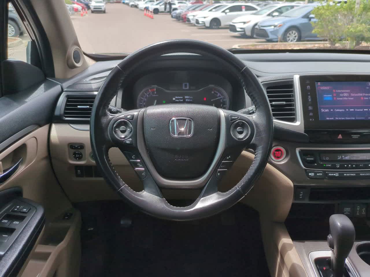 Thumbnail: 2017 Honda Pilot - 16