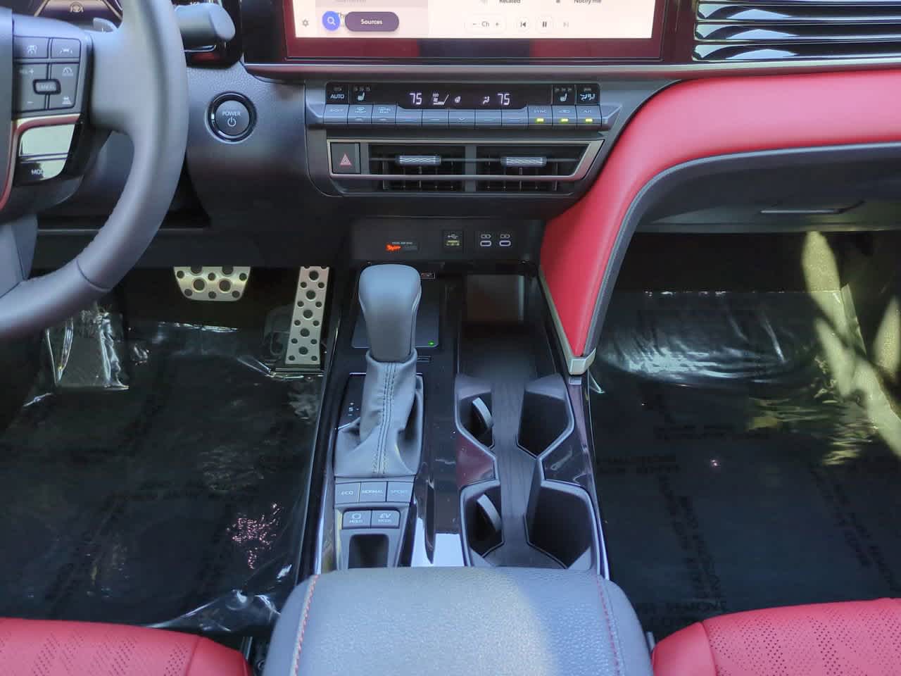 Thumbnail: 2025 Toyota Camry - 18