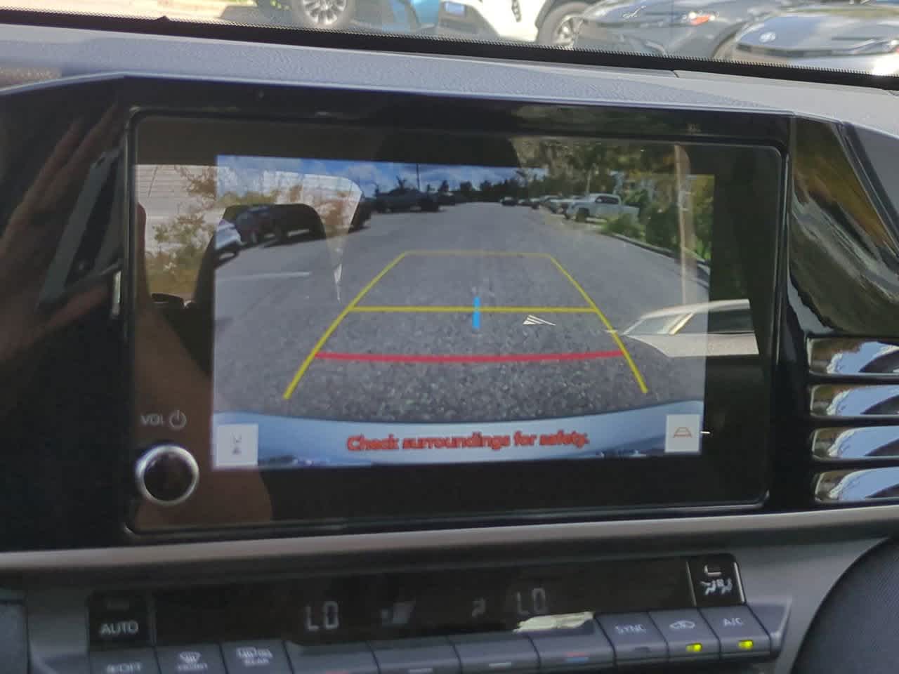 Thumbnail: 2025 Toyota Camry - 19