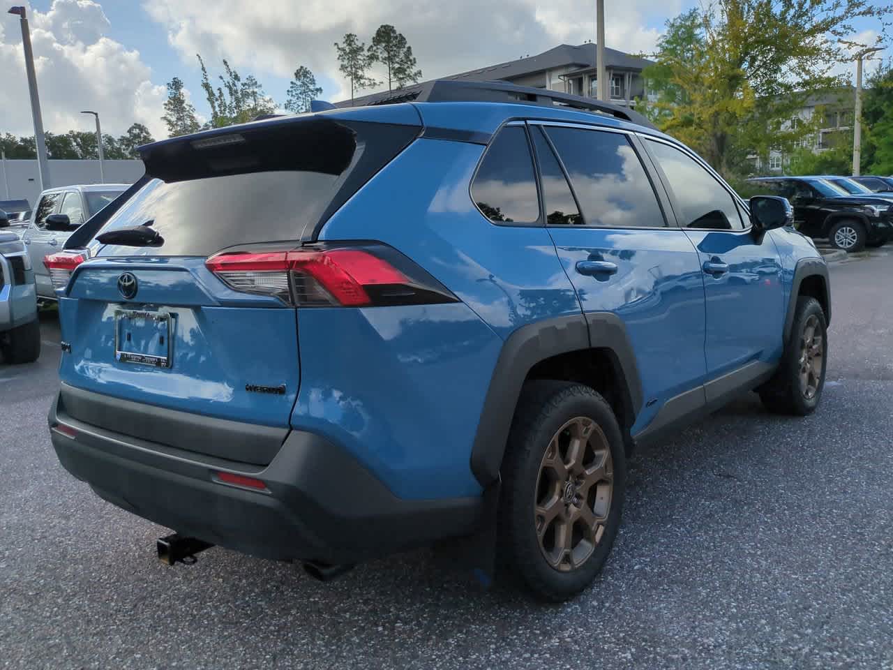 Thumbnail: 2023 Toyota RAV4 - 6