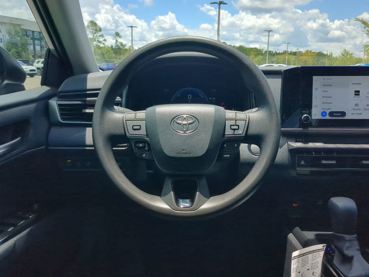 2025 Toyota Camry LE 15