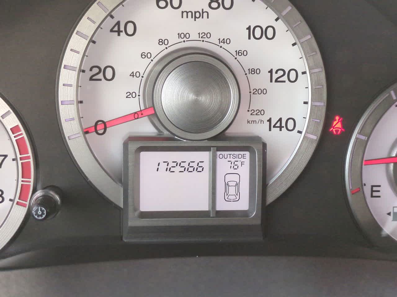 Thumbnail: 2011 Honda Pilot - 26