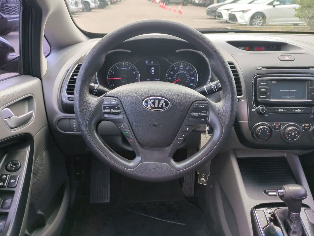 Thumbnail: 2017 Kia Forte - 15