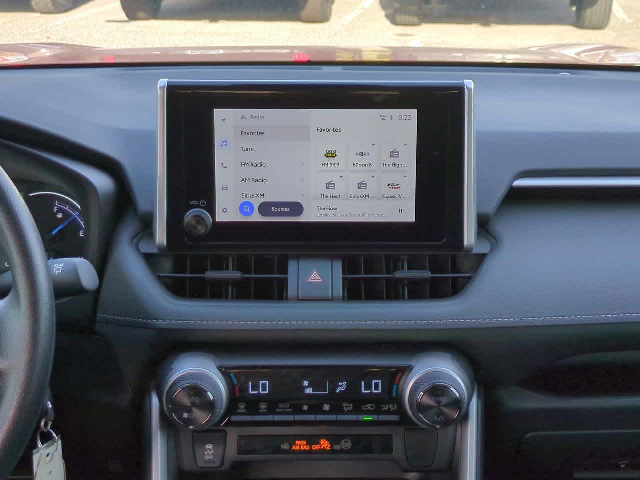 Thumbnail: 2025 Toyota RAV4 - 17