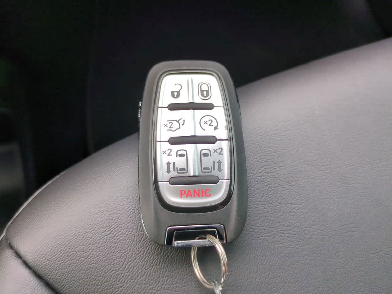 Thumbnail: 2026 Chrysler Pacifica - 28